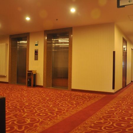 โรงแรมคิง พาร์ควิว ปักกิ่ง ภายนอก รูปภาพ